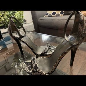 Grey snake print stiletto